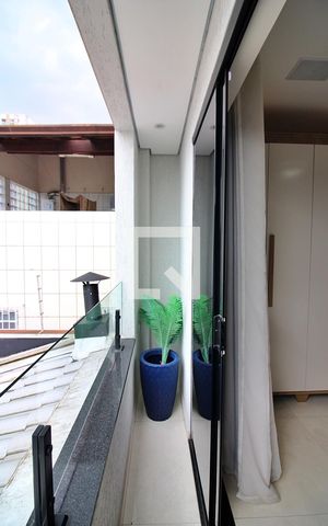 Casa à venda com 170m², 3 quartos e 2 vagasQuarto 1 - Suíte Sacada 