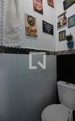 Casa à venda com 170m², 3 quartos e 2 vagasLavabo