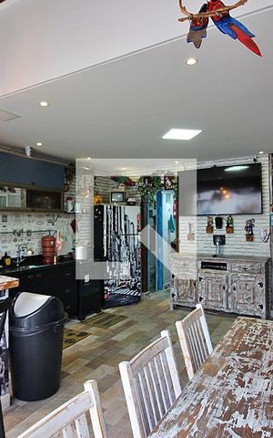 Casa à venda com 170m², 3 quartos e 2 vagasEspaço Gourmet