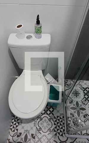 Casa à venda com 170m², 3 quartos e 2 vagasBanheiro de serviço