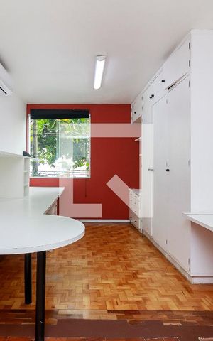 Casa à venda com 102m², 3 quartos e sem vaga Casa à venda com 102m², 3 quartos e sem vagaQuarto 1