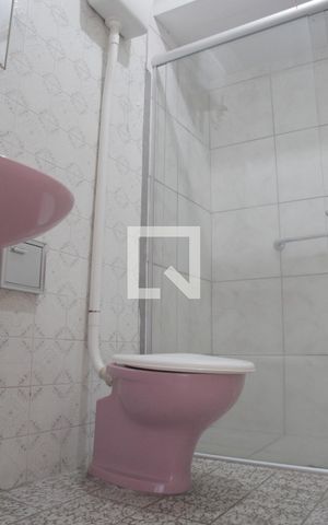Casa para alugar com 200m², 3 quartos e 1 vagaBanheiro