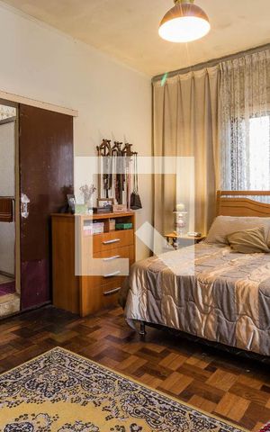 Casa à venda com 160m², 3 quartos e sem vaga Casa à venda com 160m², 3 quartos e sem vagaDormitório