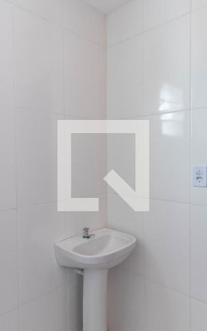 Apartamento à venda com 31m², 1 quarto e sem vaga Apartamento à venda com 31m², 1 quarto e sem vagaBanheiro da Suíte