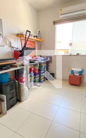 Casa à venda com 225m², 3 quartos e 3 vagas Casa à venda com 225m², 3 quartos e 3 vagasQuarto 3
