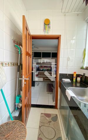 Casa à venda com 225m², 3 quartos e 3 vagas Casa à venda com 225m², 3 quartos e 3 vagasÁrea de Serviço