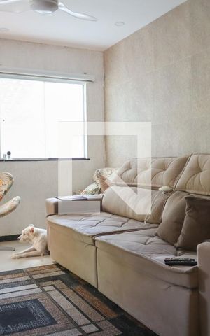 Casa à venda com 225m², 3 quartos e 3 vagas Casa à venda com 225m², 3 quartos e 3 vagasSala 1