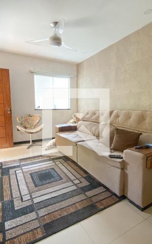Casa à venda com 225m², 3 quartos e 3 vagas Casa à venda com 225m², 3 quartos e 3 vagasSala 1