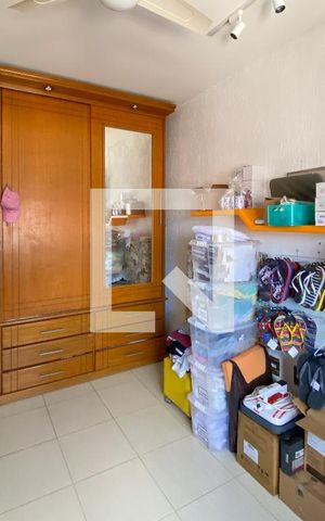 Casa à venda com 225m², 3 quartos e 3 vagas Casa à venda com 225m², 3 quartos e 3 vagasQuarto 2