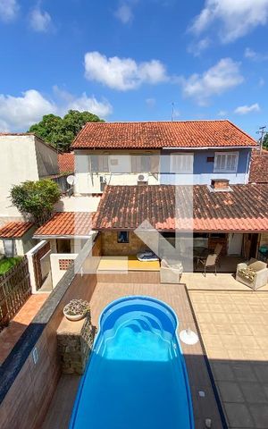 Casa à venda com 225m², 3 quartos e 3 vagas Casa à venda com 225m², 3 quartos e 3 vagasVista do Quarto 2
