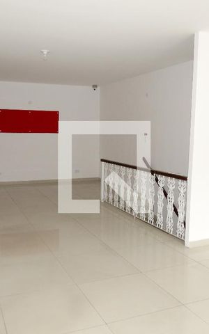 Casa para alugar com 250m², 3 quartos e sem vagaSala