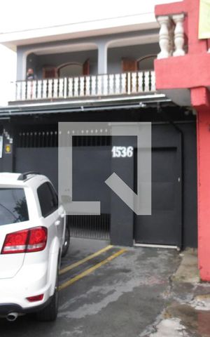 Casa para alugar com 250m², 3 quartos e sem vagaFachada