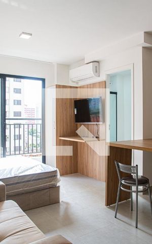 Studio para alugar com 27m², 1 quarto e sem vaga Studio para alugar com 27m², 1 quarto e sem vagaSala/Quarto
