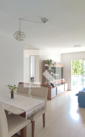 Apartamento à venda com 60m², 2 quartos e 1 vaga Apartamento à venda com 60m², 2 quartos e 1 vagaSala