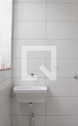 Apartamento para alugar com 76m², 2 quartos e sem vagaÁrea de Serviço