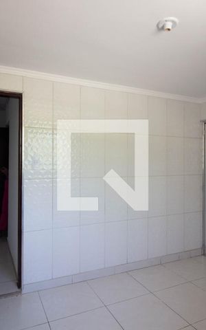 Casa para alugar com 100m², 2 quartos e 1 vaga Casa para alugar com 100m², 2 quartos e 1 vagaCozinha