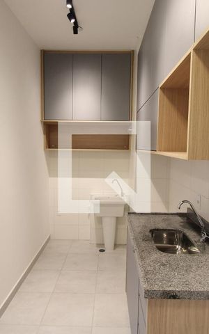 Apartamento para alugar com 35m², 2 quartos e sem vagaSala / Cozinha