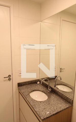 Apartamento para alugar com 35m², 2 quartos e sem vagaBanheiro