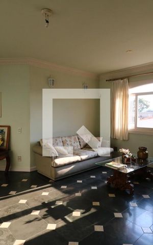 Casa à venda com 650m², 5 quartos e 3 vagasSaleta