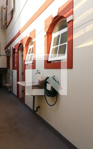 Casa à venda com 650m², 5 quartos e 3 vagasÁrea de Serviço