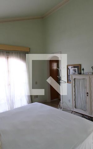 Casa à venda com 650m², 5 quartos e 3 vagasSuíte 4