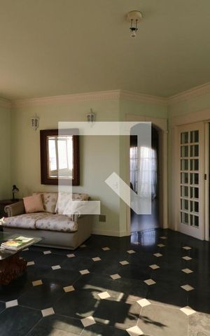 Casa à venda com 650m², 5 quartos e 3 vagasSaleta