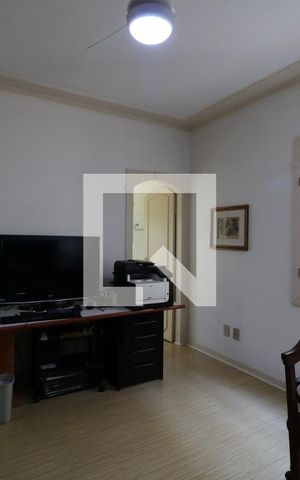 Casa à venda com 650m², 5 quartos e 3 vagasSuíte 1