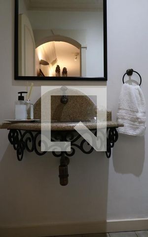Casa à venda com 650m², 5 quartos e 3 vagasLavabo