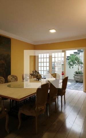 Casa à venda com 650m², 5 quartos e 3 vagasSala de Jantar