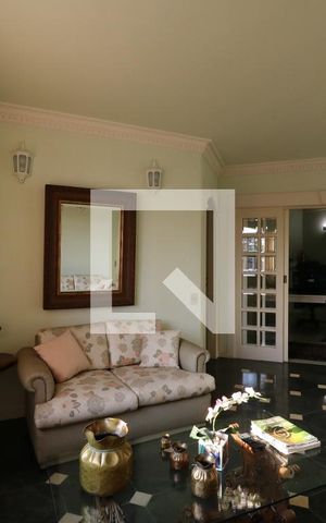 Casa à venda com 650m², 5 quartos e 3 vagasSaleta