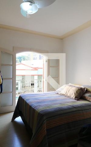 Casa à venda com 650m², 5 quartos e 3 vagasSuíte 2