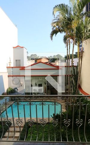 Casa à venda com 650m², 5 quartos e 3 vagasSacada da Suíte 3