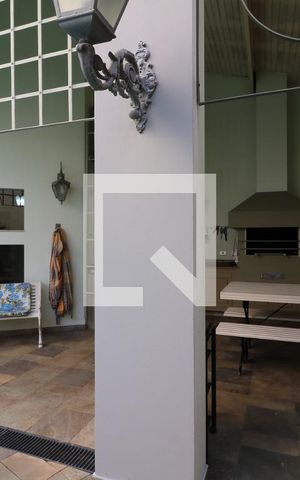 Casa à venda com 650m², 5 quartos e 3 vagasChurrasqueira