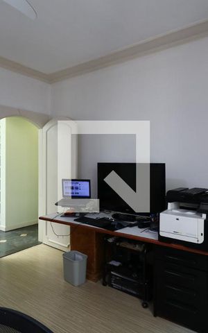 Casa à venda com 650m², 5 quartos e 3 vagasSuíte 1
