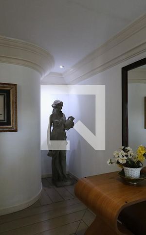 Casa à venda com 650m², 5 quartos e 3 vagasHall de Entrada