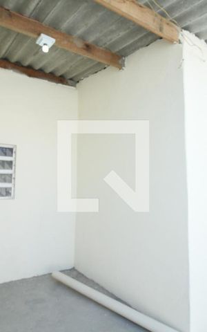 Casa para alugar com 45m², 1 quarto e sem vaga Casa para alugar com 45m², 1 quarto e sem vagaÁrea de serviço