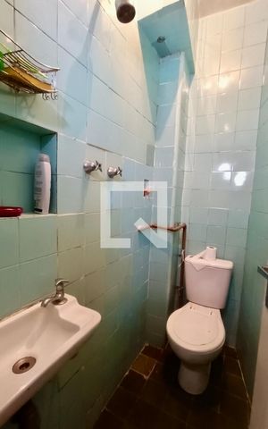 Apartamento à venda com 175m², 4 quartos e sem vaga Apartamento à venda com 175m², 4 quartos e sem vagaBanheiro serviço