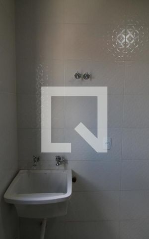 Apartamento para alugar com 24m², 1 quarto e sem vagaSala / Cozinha
