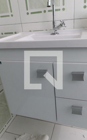 Apartamento para alugar com 40m², 1 quarto e 1 vagaArmário do Banheiro
