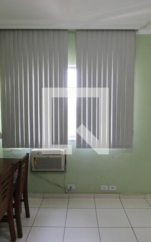 Apartamento para alugar com 40m², 1 quarto e 1 vagaSala