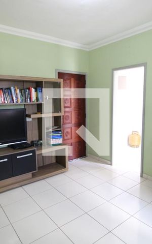 Apartamento para alugar com 40m², 1 quarto e 1 vagaSala
