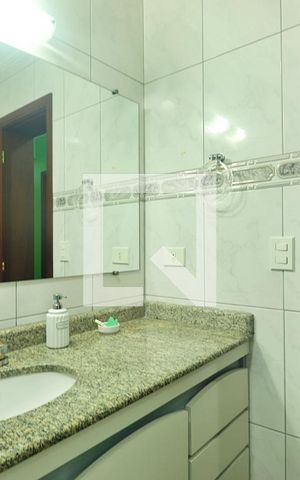 Apartamento à venda com 170m², 3 quartos e 3 vagasBanheiro Social