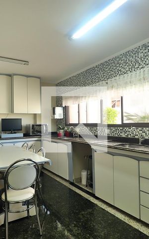 Apartamento à venda com 170m², 3 quartos e 3 vagasCozinha
