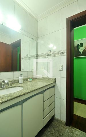 Apartamento à venda com 170m², 3 quartos e 3 vagasBanheiro Social