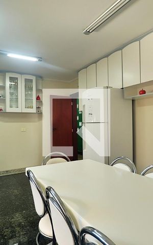 Apartamento à venda com 170m², 3 quartos e 3 vagasCozinha