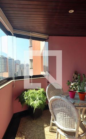 Apartamento à venda com 170m², 3 quartos e 3 vagasVaranda