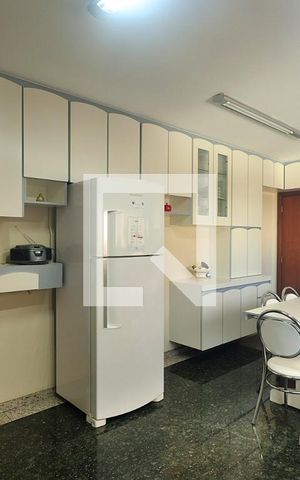 Apartamento à venda com 170m², 3 quartos e 3 vagasCozinha