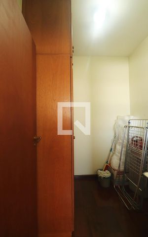 Apartamento à venda com 170m², 3 quartos e 3 vagasQuarto de Serviço