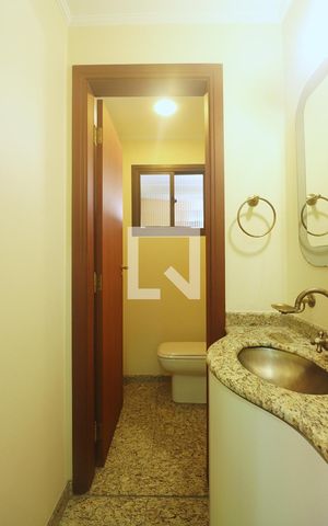 Apartamento à venda com 170m², 3 quartos e 3 vagasLavabo