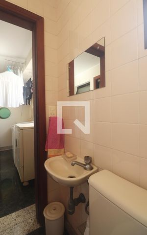 Apartamento à venda com 170m², 3 quartos e 3 vagasBanheiro de serviço